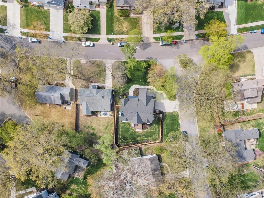 5018 W 71st Terrace — photo 45
