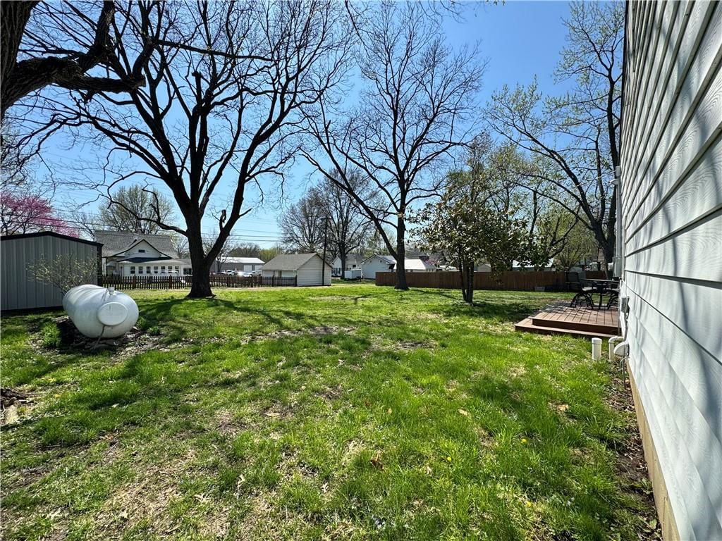 535 E 5th Street — photo 19