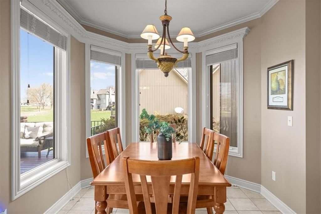 10122 N Montgall Avenue — photo 16