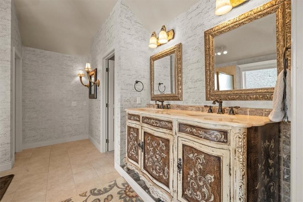 10122 N Montgall Avenue — photo 24