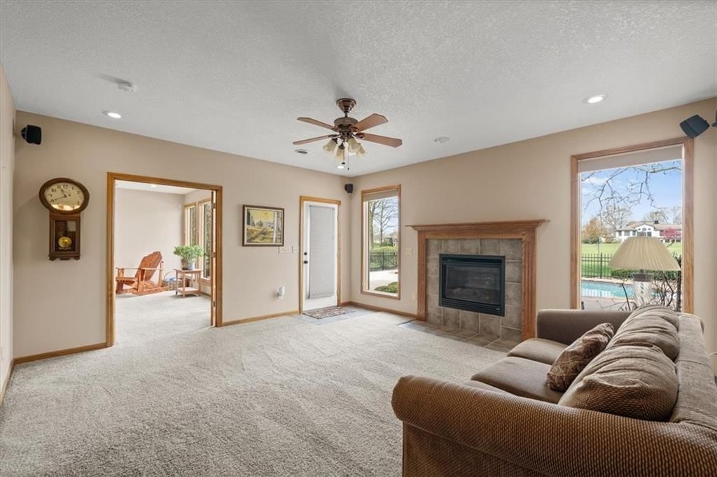 10122 N Montgall Avenue — photo 34