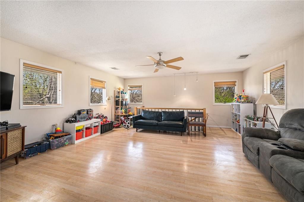 14 NW 39th Street — photo 12