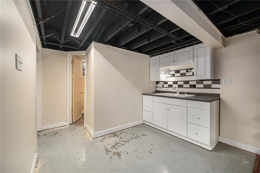 14 NW 39th Street — photo 31