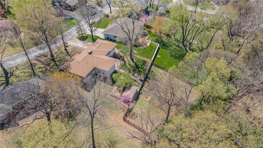 14 NW 39th Street — photo 45