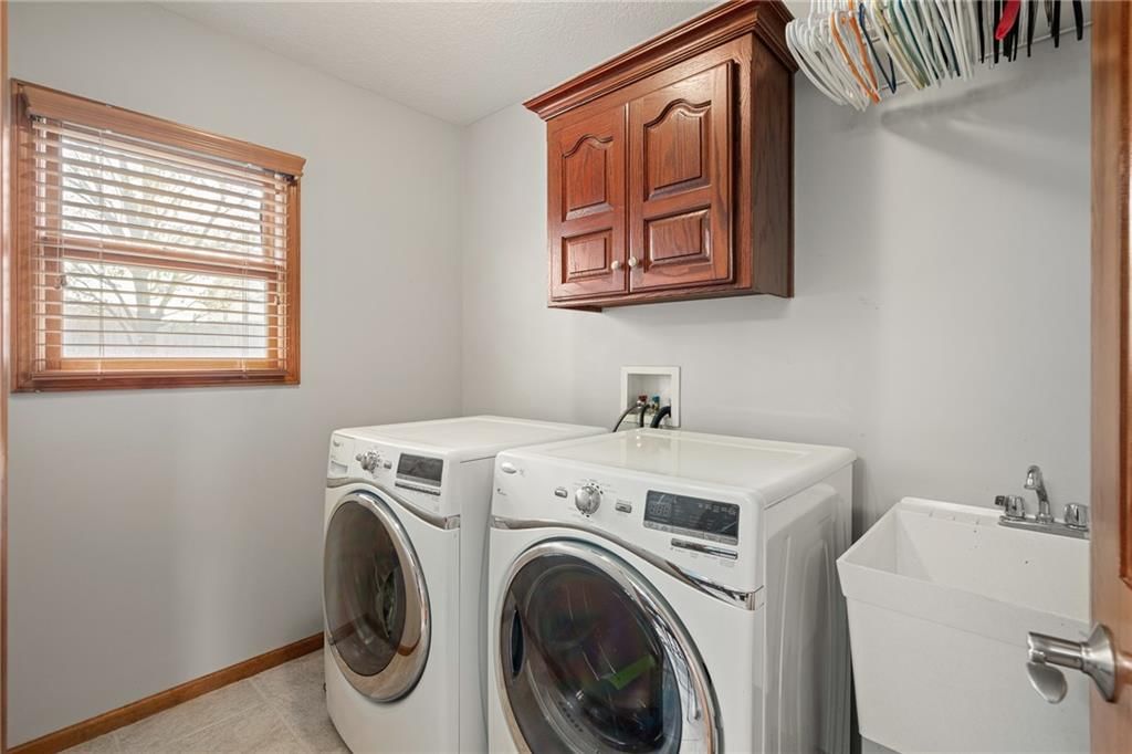 16011 Cedar Street — photo 25
