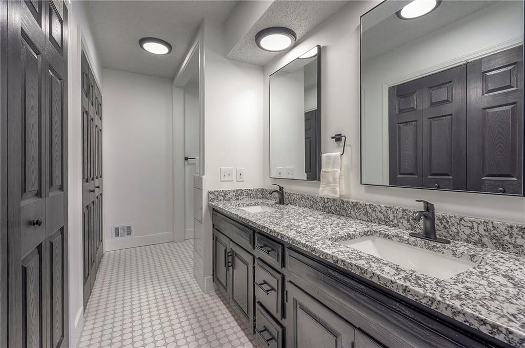 12822 W 82nd Street — photo 14