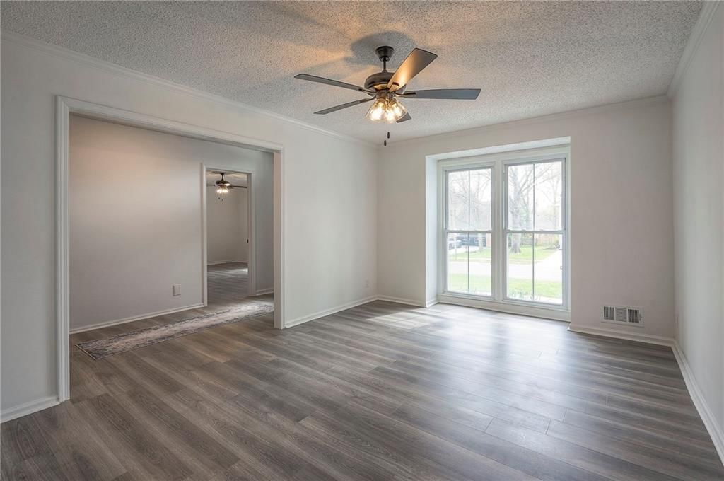 12822 W 82nd Street — photo 5