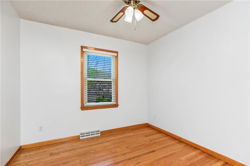 7841 N Baltimore Avenue — photo 13