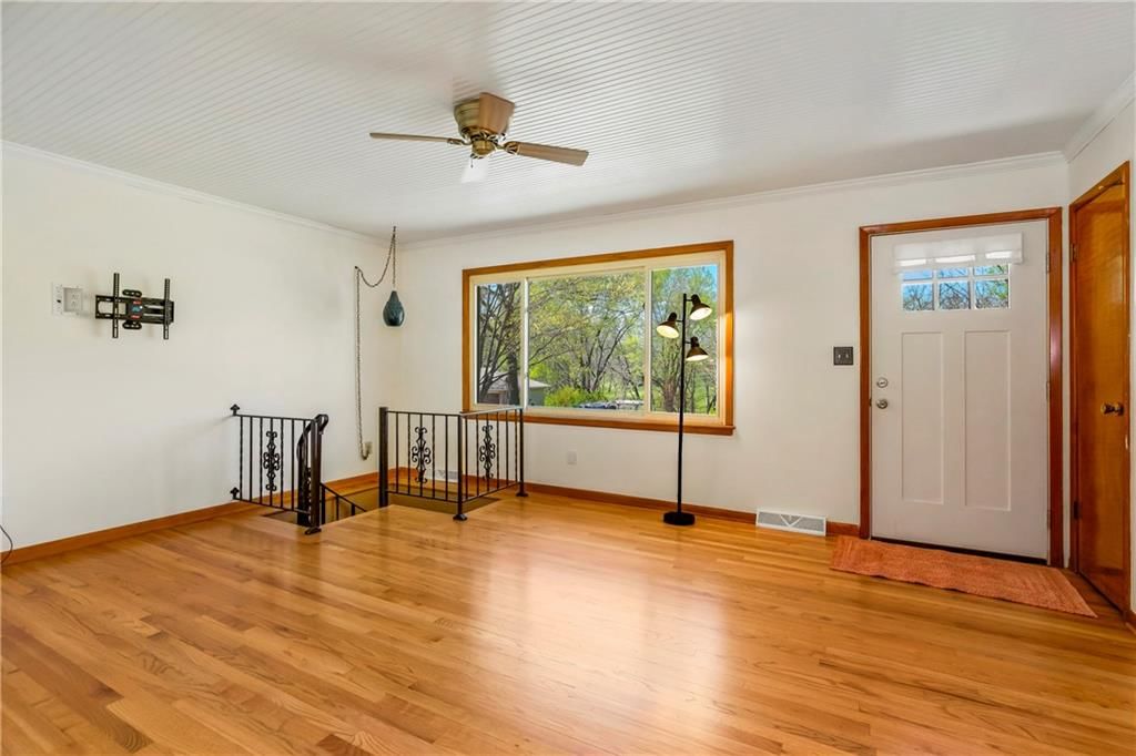 7841 N Baltimore Avenue — photo 3