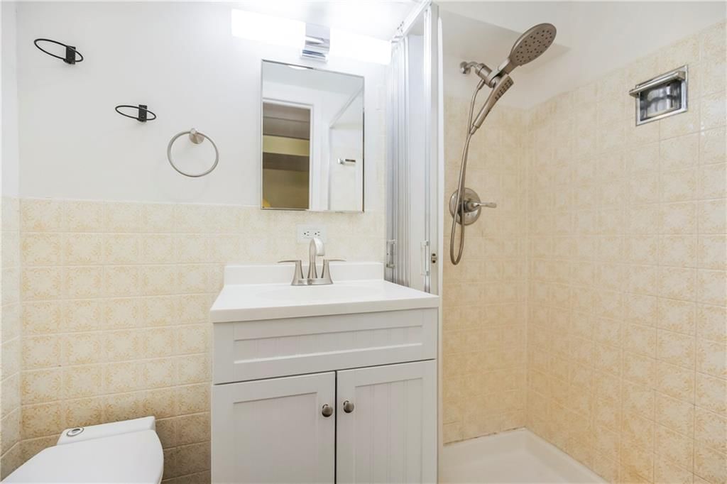 7841 N Baltimore Avenue — photo 23