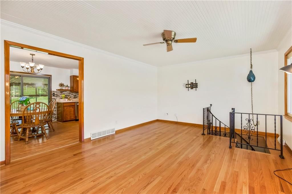 7841 N Baltimore Avenue — photo 4