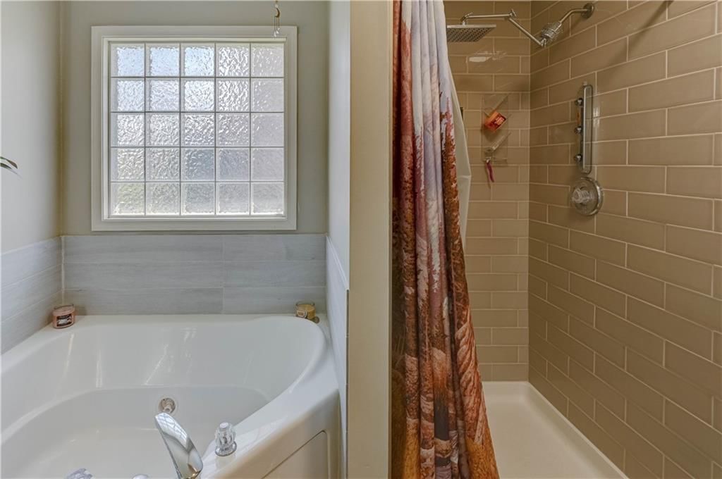 920 SE 12th Street — photo 57