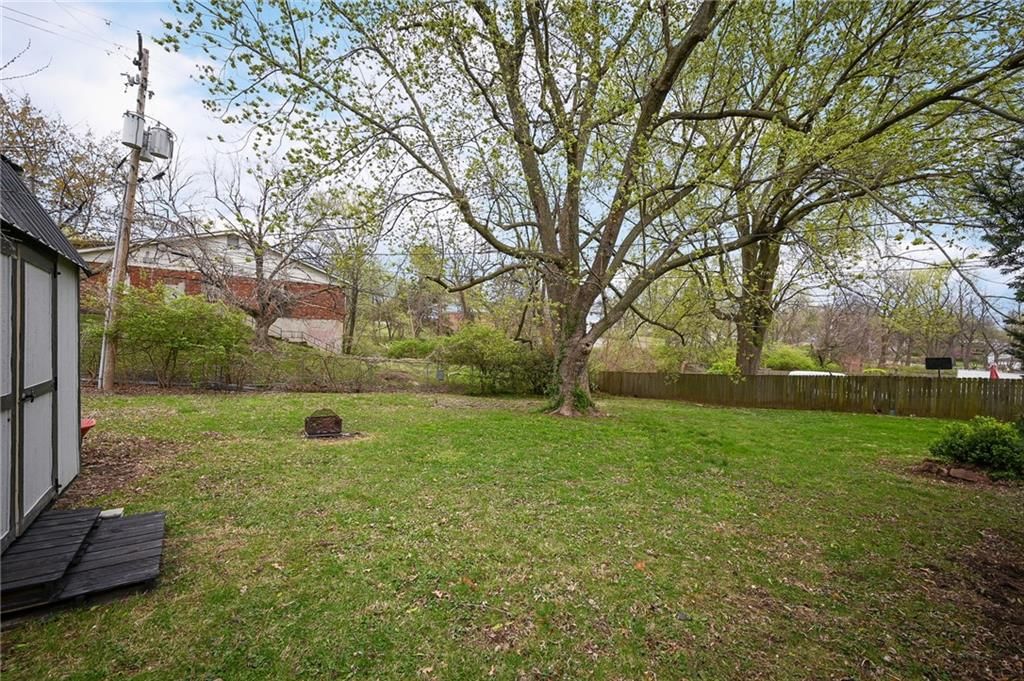 4705 Vermont Avenue — photo 13