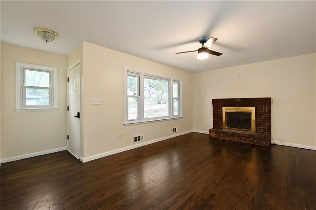 4705 Vermont Avenue — photo 5