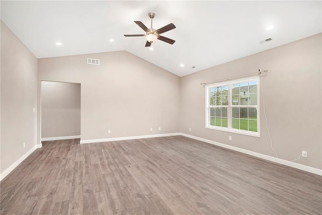 7452 SW Crystal Lane — photo 9