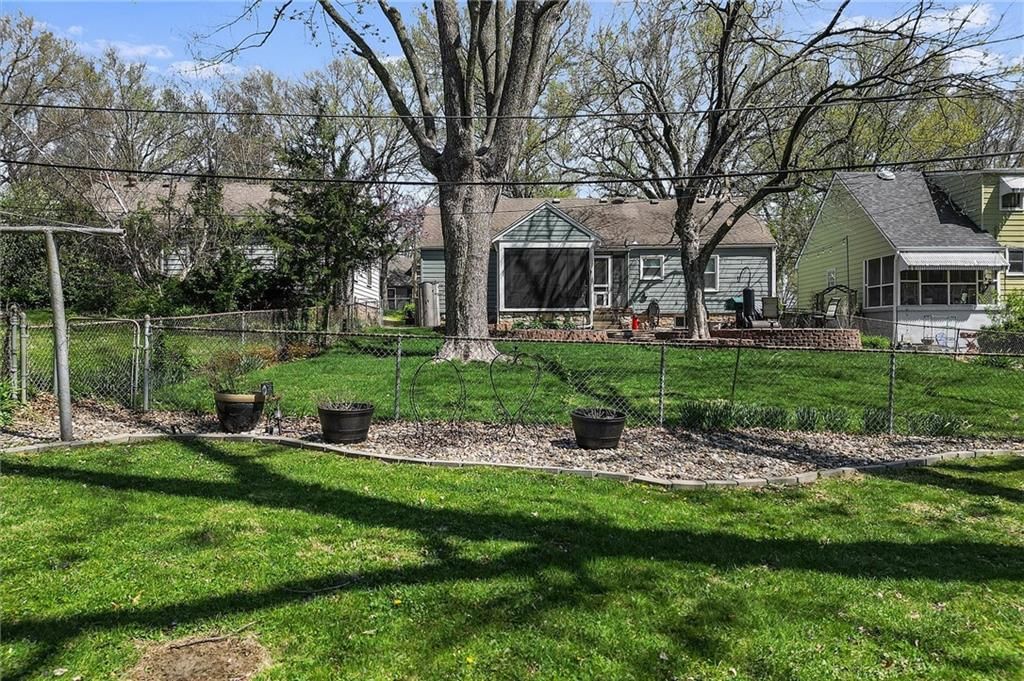 8809 Sioux Trail — photo 32