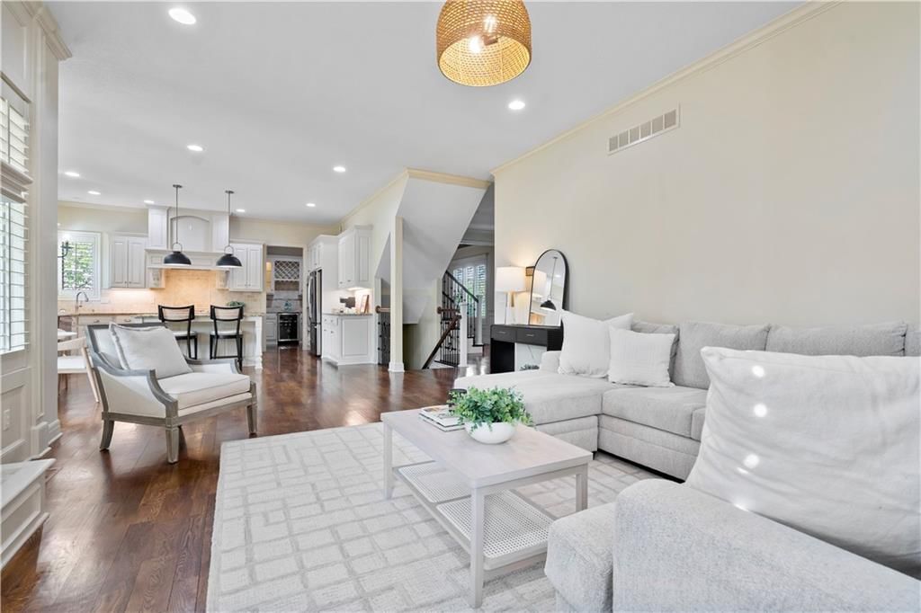 16400 Oakmont Street — photo 8