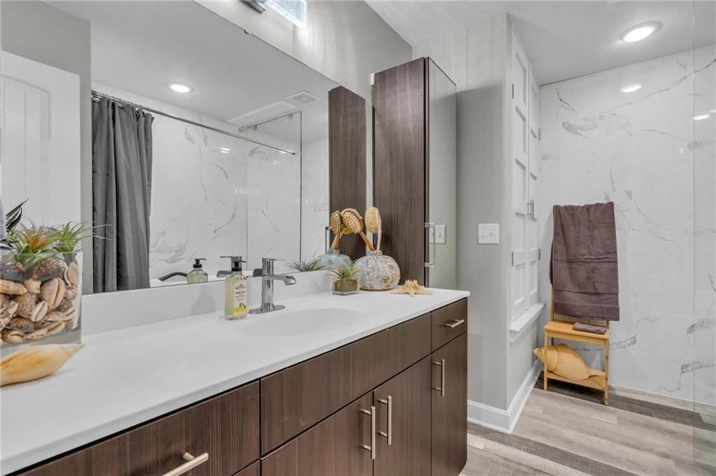 9210 N Gower Avenue — photo 25