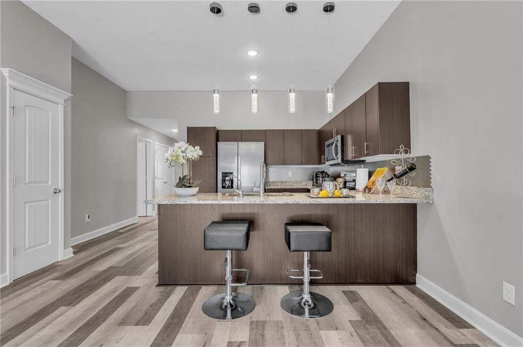9210 N Gower Avenue — photo 10