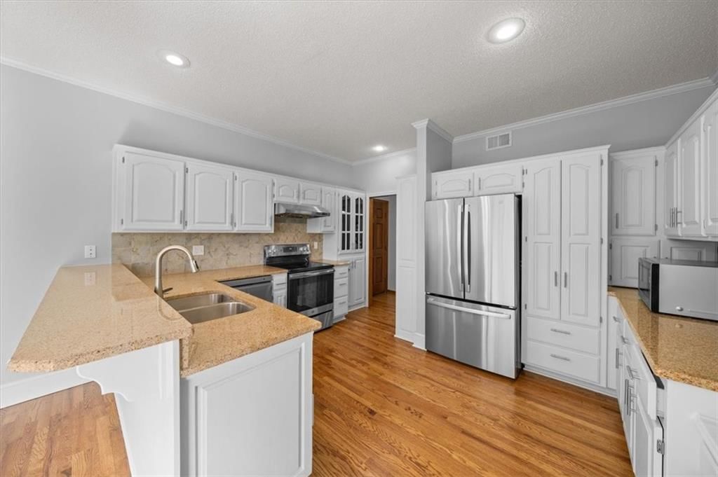 14609 W 58th Terrace — photo 13