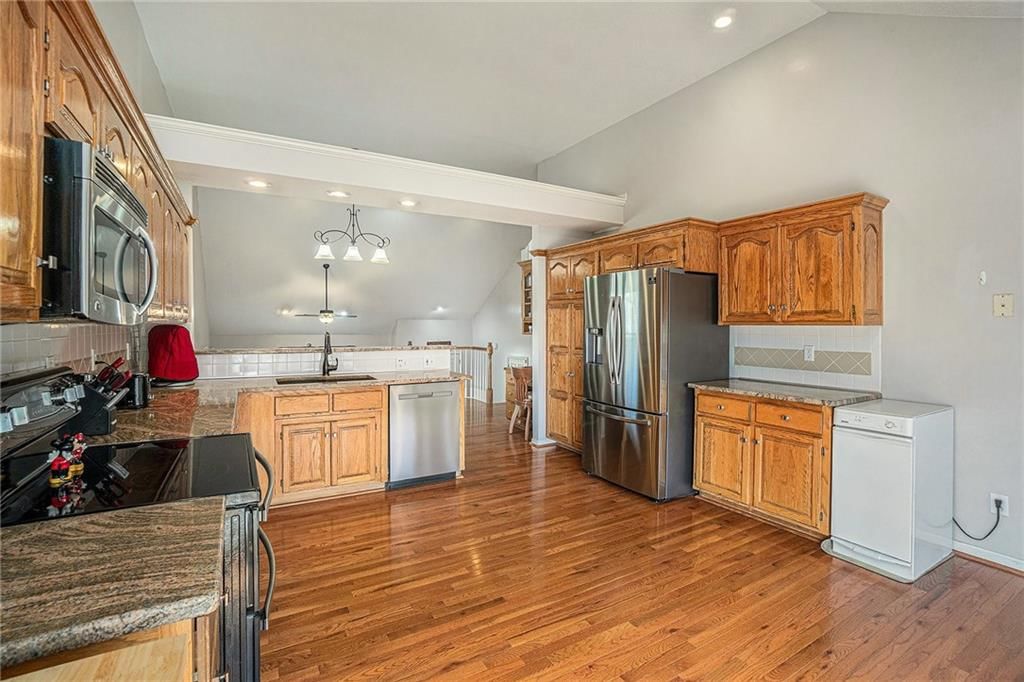 401 NW 51st Street — photo 13