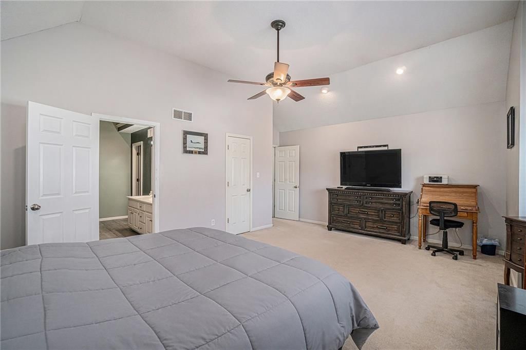 401 NW 51st Street — photo 20