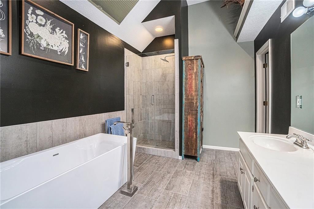 401 NW 51st Street — photo 21