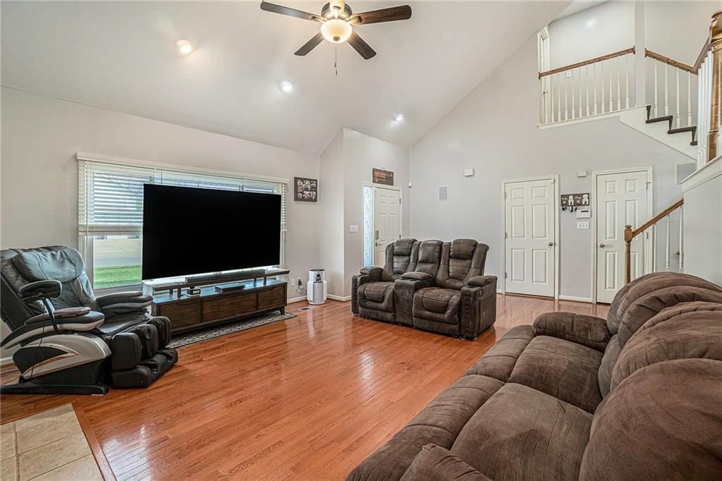 401 NW 51st Street — photo 7