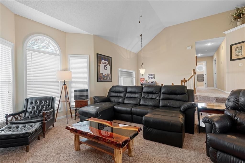 10105 N Hedges Avenue — photo 19