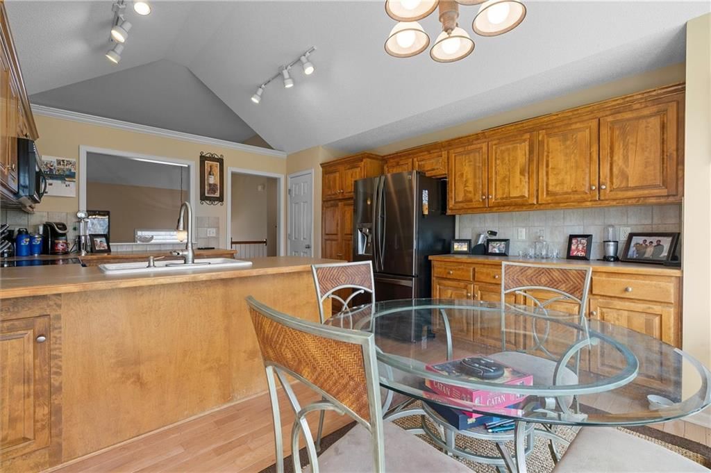 10105 N Hedges Avenue — photo 25
