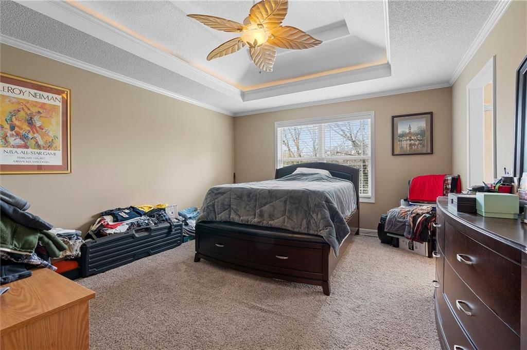 10105 N Hedges Avenue — photo 27