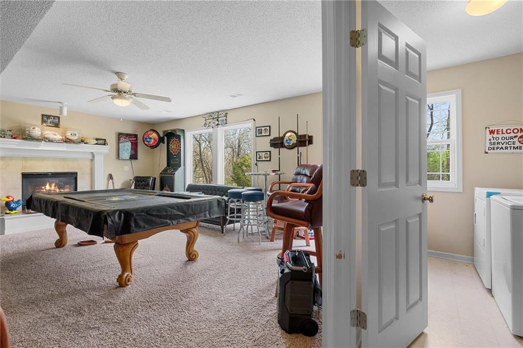 10105 N Hedges Avenue — photo 36