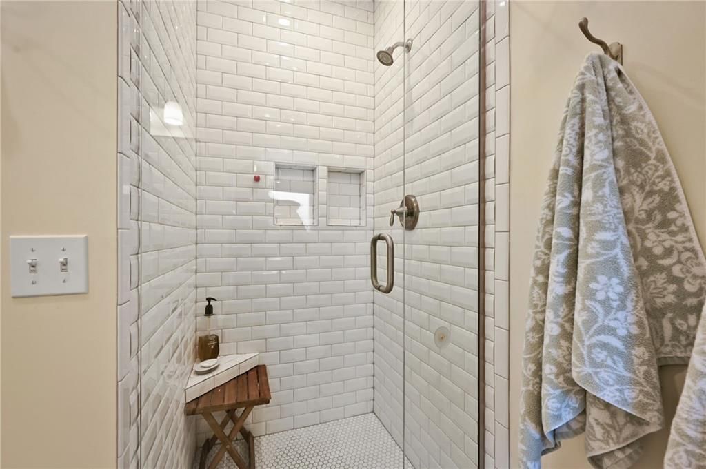 3613 Somerset Drive — photo 13