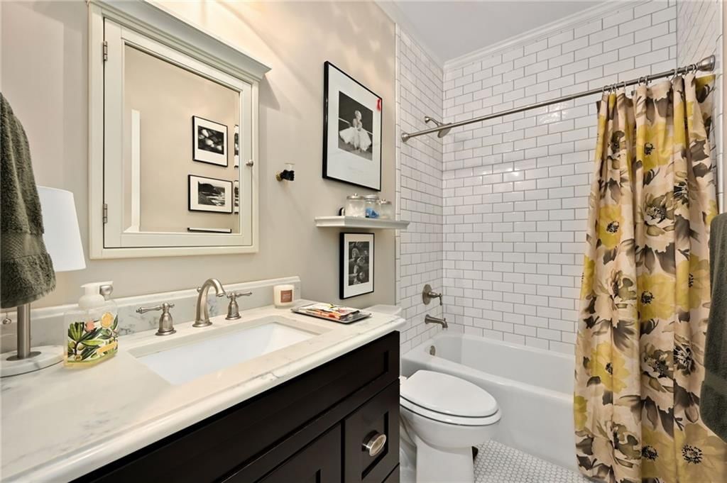 3613 Somerset Drive — photo 16