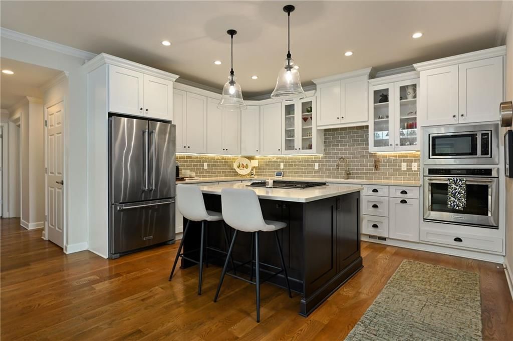3613 Somerset Drive — photo 7