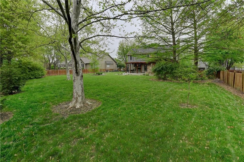 5406 Roundtree Street — photo 46