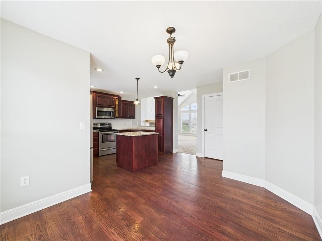 1220 Cherry Street — photo 8