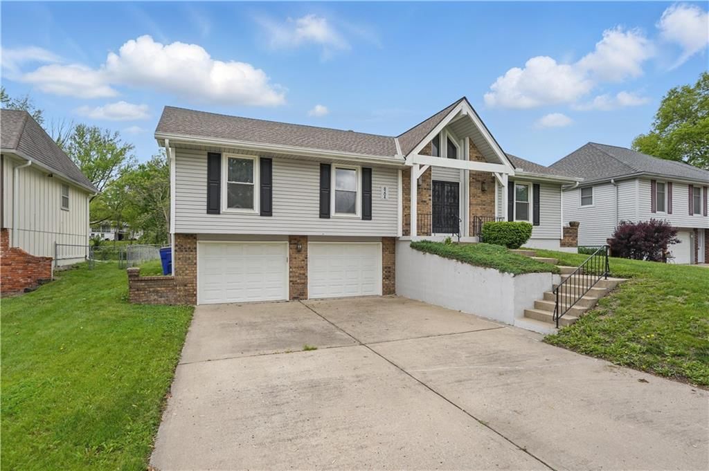 8204 S Kentucky Avenue — photo 4