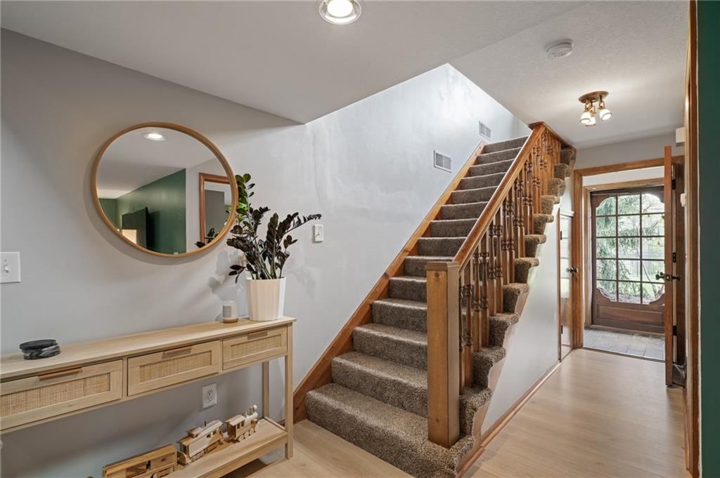 2102 W Dennis Avenue — photo 10