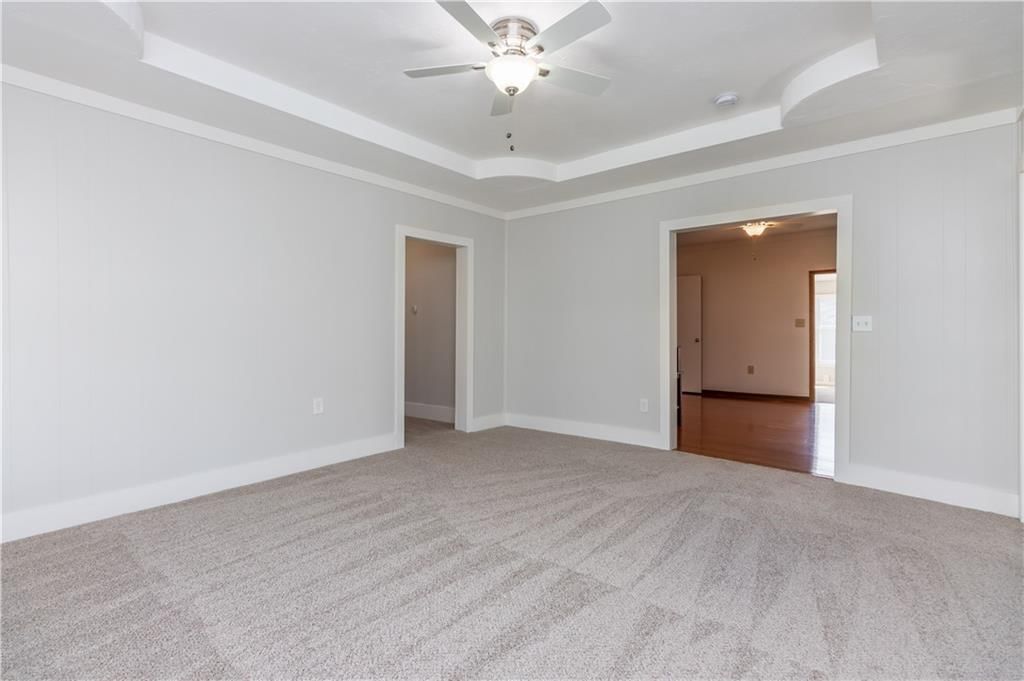 202 N Madison Street — photo 12