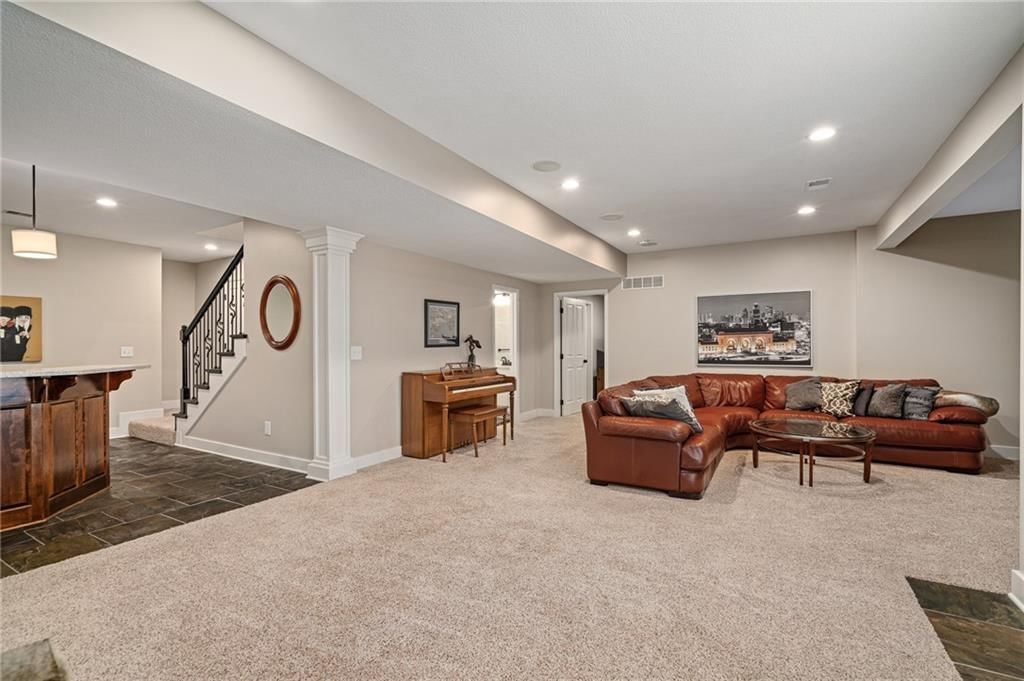 16005 Bluejacket Street — photo 57