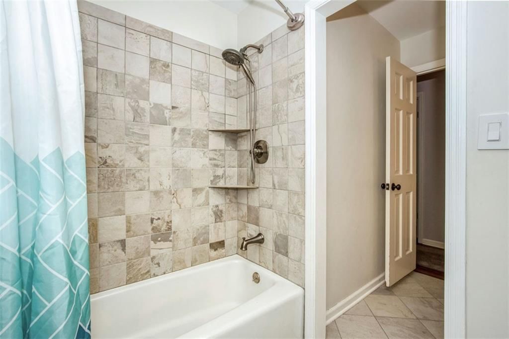 8841 Lamar Avenue — photo 33