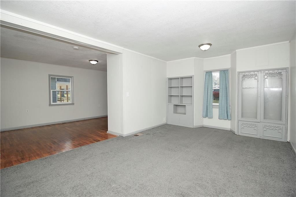 418 E 1st Avenue — photo 10