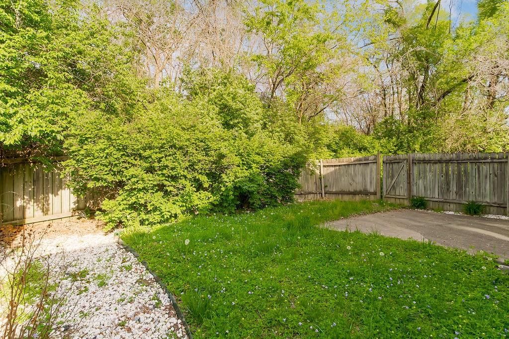 7130 N Kingston Court — photo 25