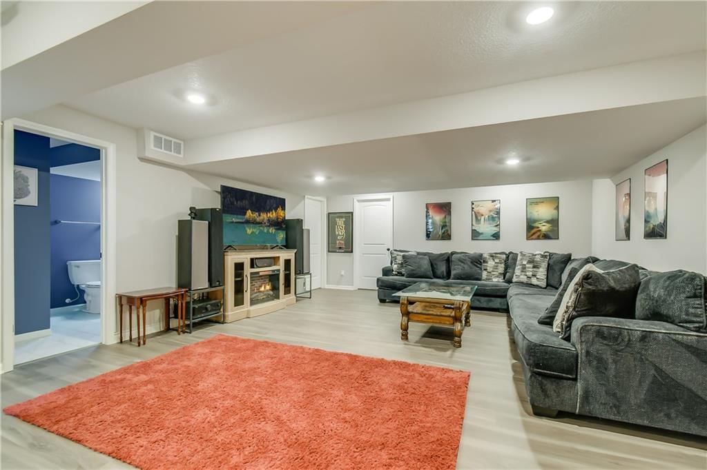 14324 Overhill Avenue — photo 18