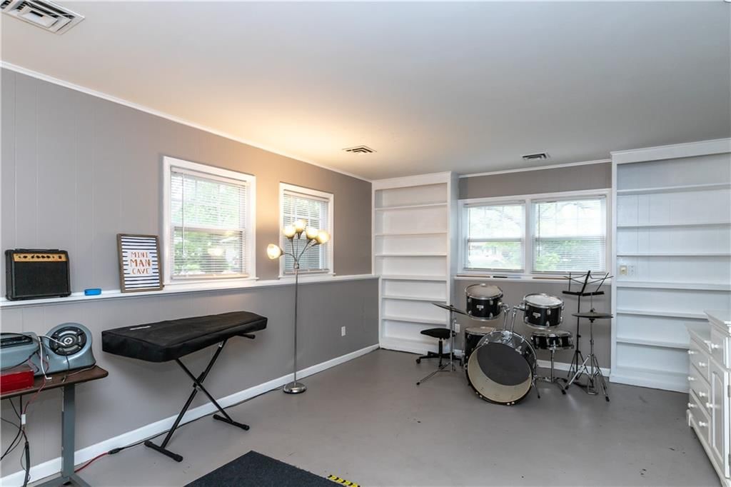 308 W Walnut Street — photo 29