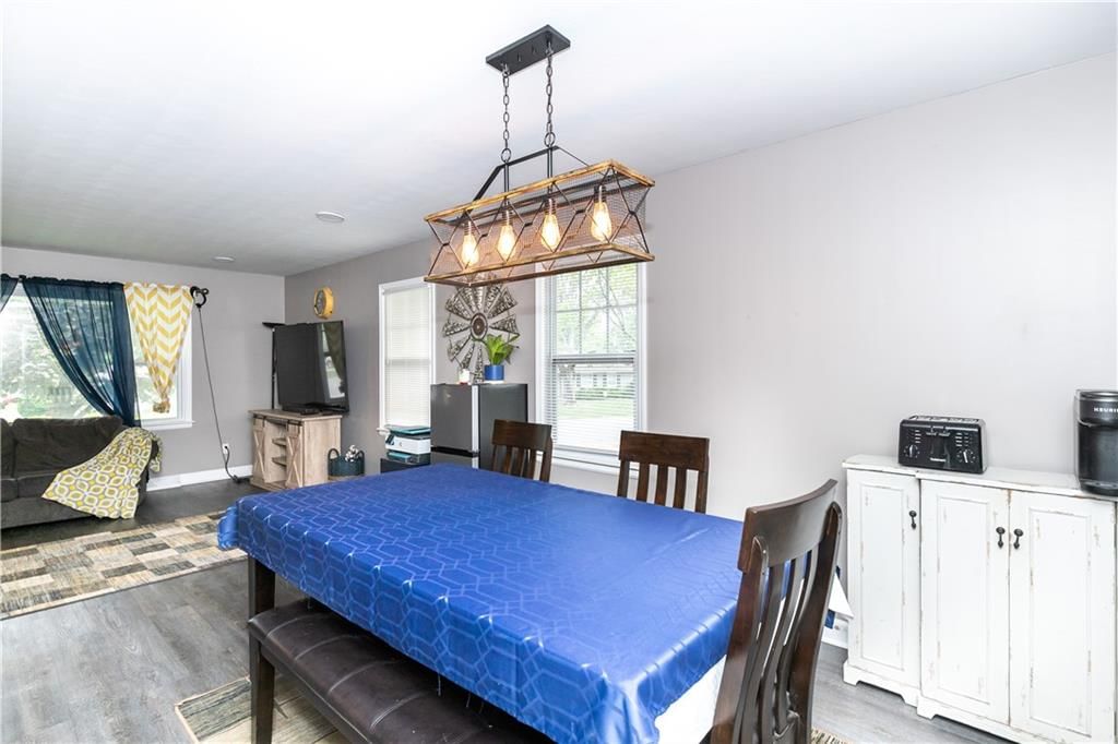 308 W Walnut Street — photo 9