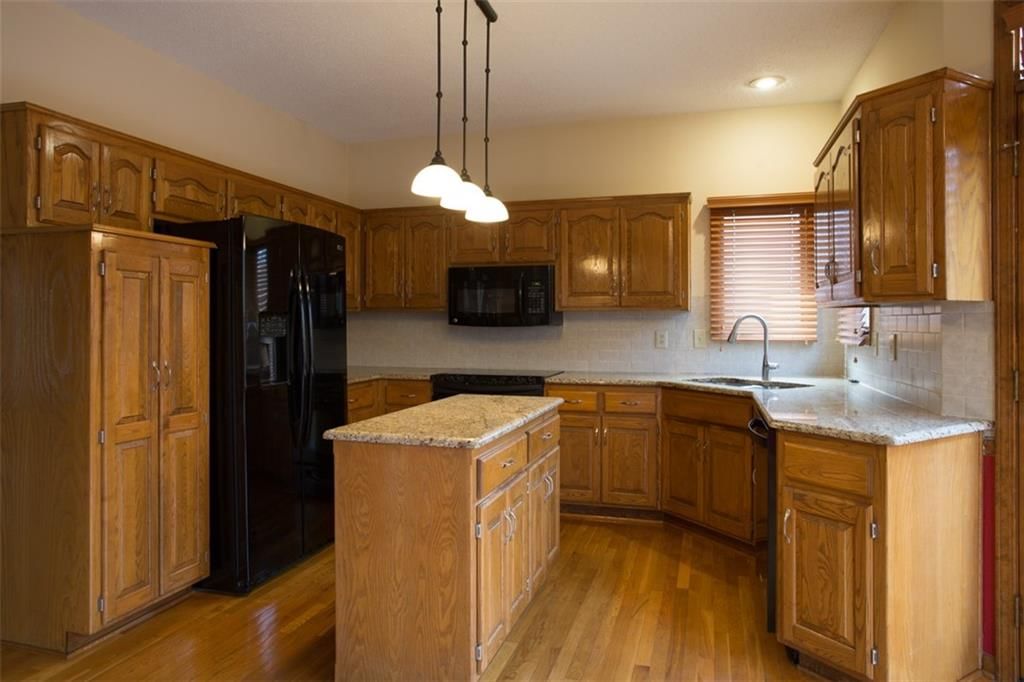 9806 W 131st Street — photo 14