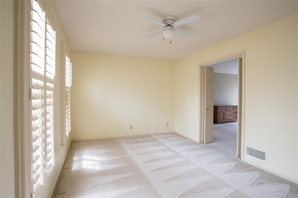 9806 W 131st Street — photo 33