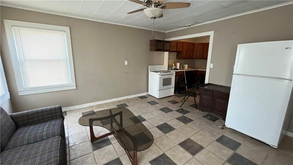 1220 Hardesty Avenue — photo 11